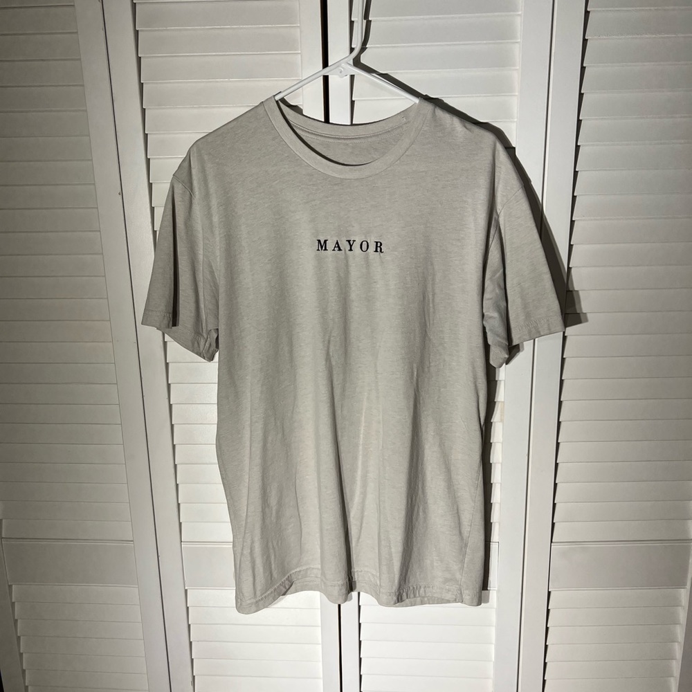 MAYOR Tee